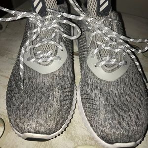 Adidas alpha bounce